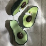 شمع آووکادو دست‌ساز مدل میوه طبیعی